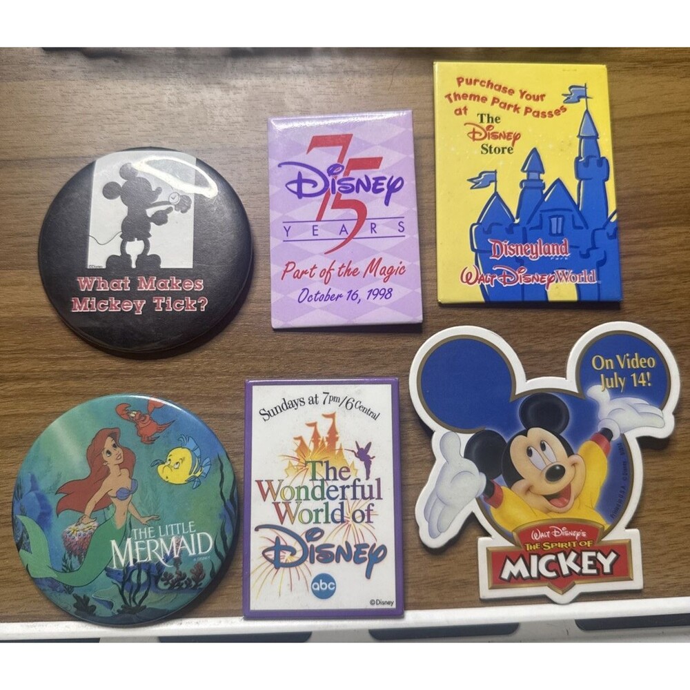 1990s / 2000s Disney Movie Video Store Promotional Pin Back Button Lot
